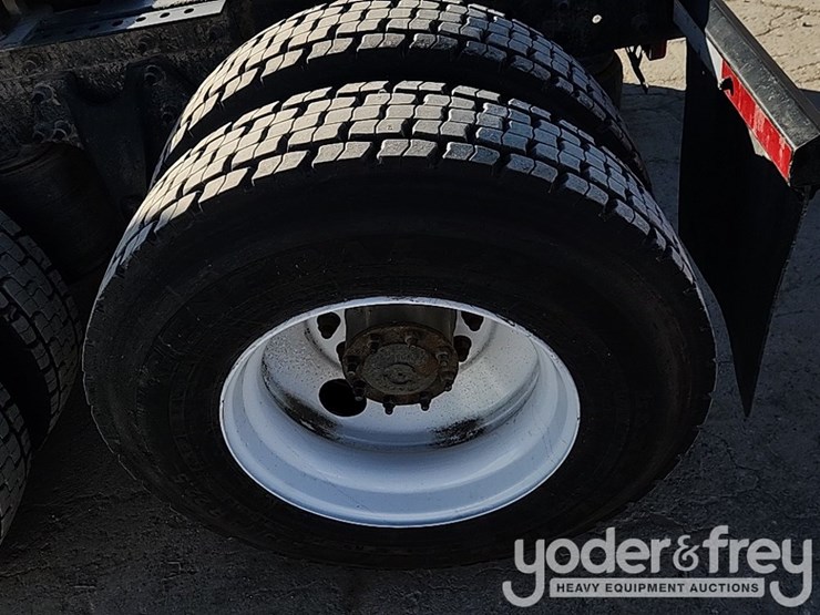 2021-international-rh613-image-11