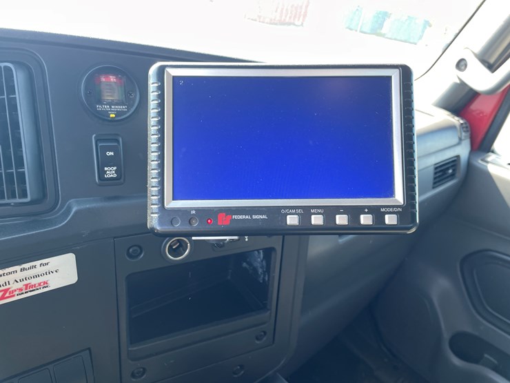 2021-international-mv607-image-30