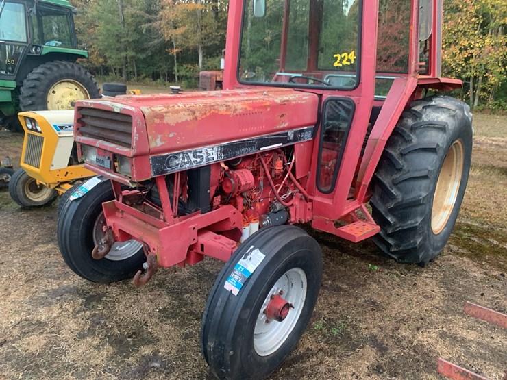 case-ih-585-image-3