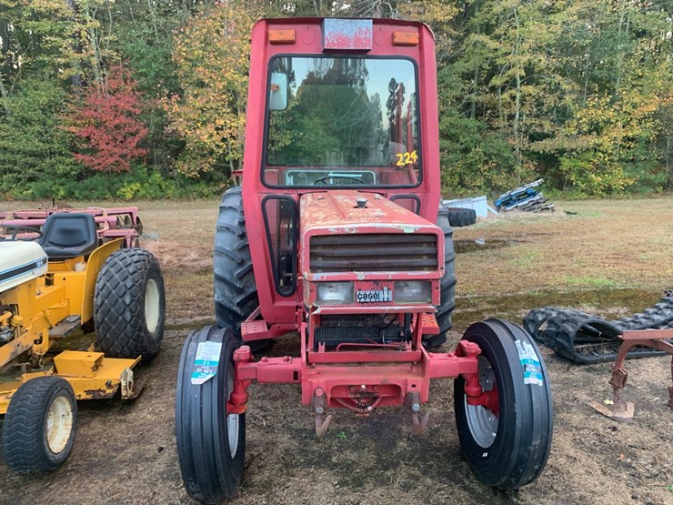 case-ih-585-image-4