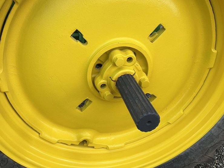 1940-john-deere-model-a-image-18