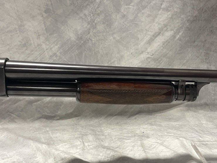 #7038-•-ithaca-model-37,-12-ga.-pump-action-shotgun,-sn:-26995,-(neenah,-wi)-image-5
