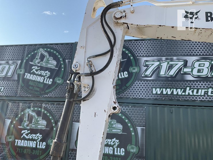 2014-bobcat-e85-image-10