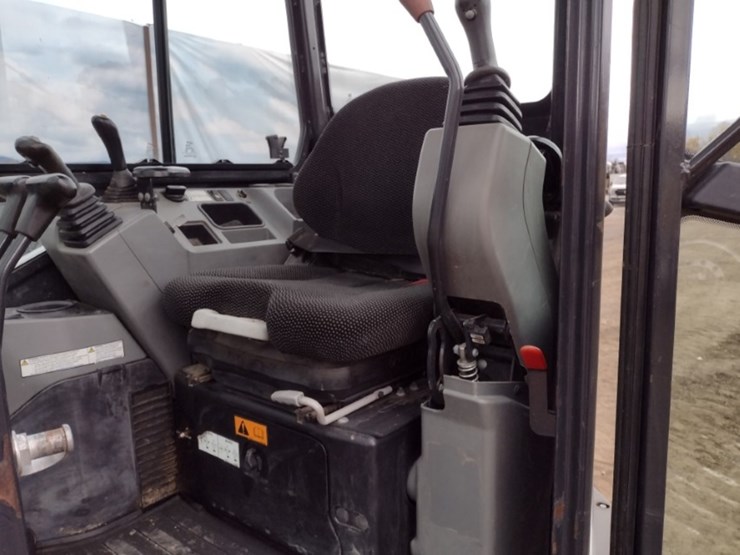 bobcat-e35i-image-13