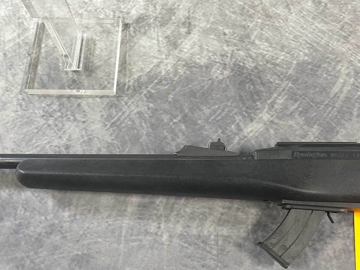 #8093-•-remington-522-viper-,-22-lr-semi-auto-rifle,-sn:-3206355,-(neenah,-wi)-image-9