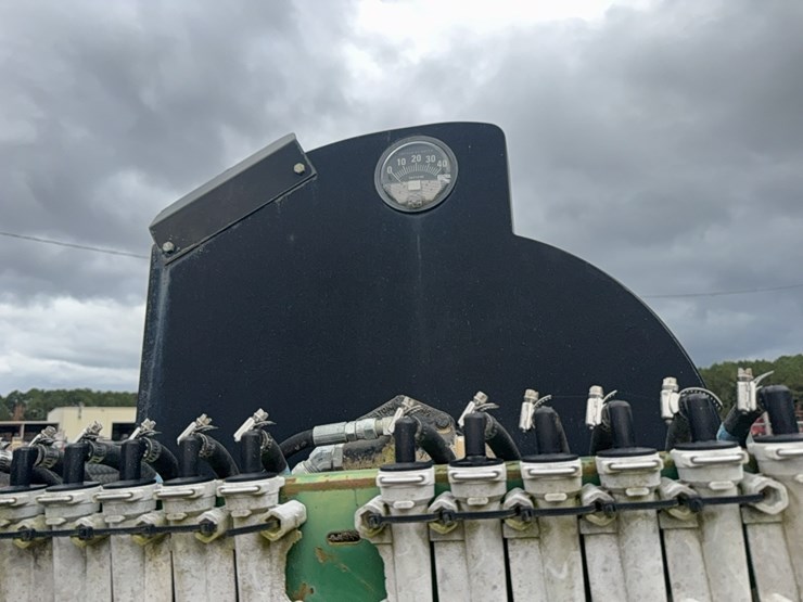 case-ih-1230-image-75