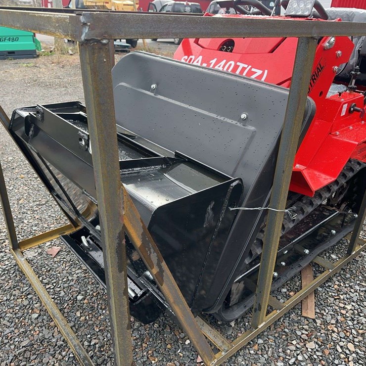 2025 AGT SDA-140TZ Crawler Loader