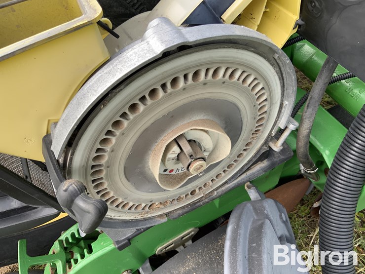 john-deere-1770nt-image-17