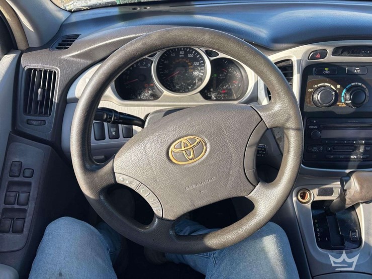 2005-toyota-highlander-image-14