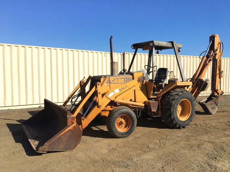 1982-case-580d-image-1