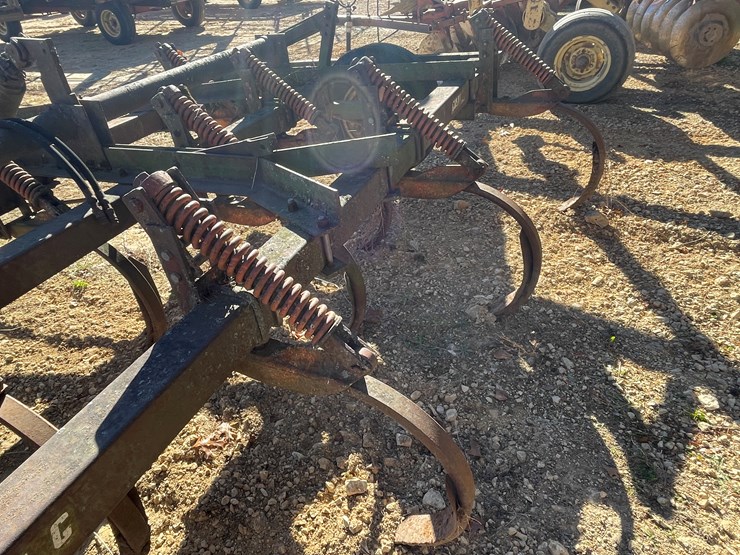 #5921-•-glencoe-giant-c-chisel-plow-image-15