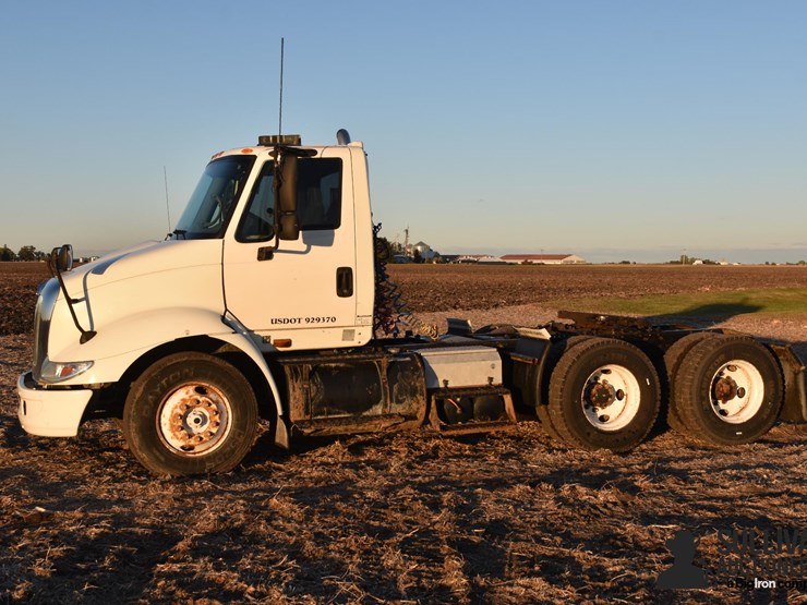 2007-international-8600-image-1