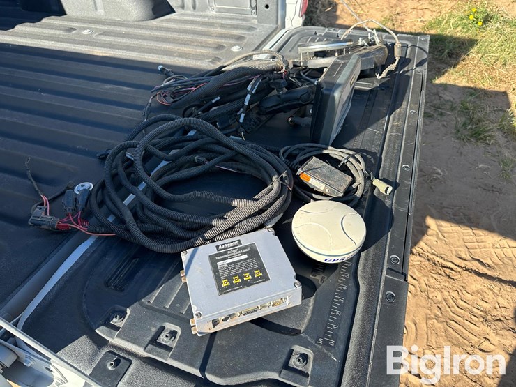 ag-leader-ontrac2-auto-steer-system-image-2