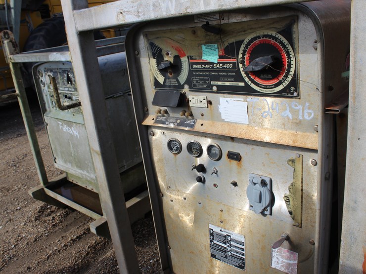 #2560-•-lincoln-sae400-welder-|-parts-or-repair-image-4