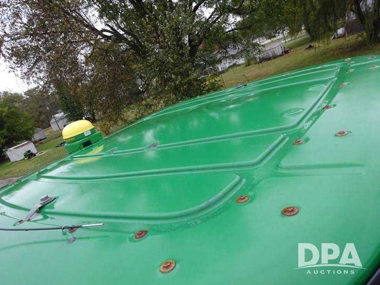 2015-john-deere-r4038-image-111