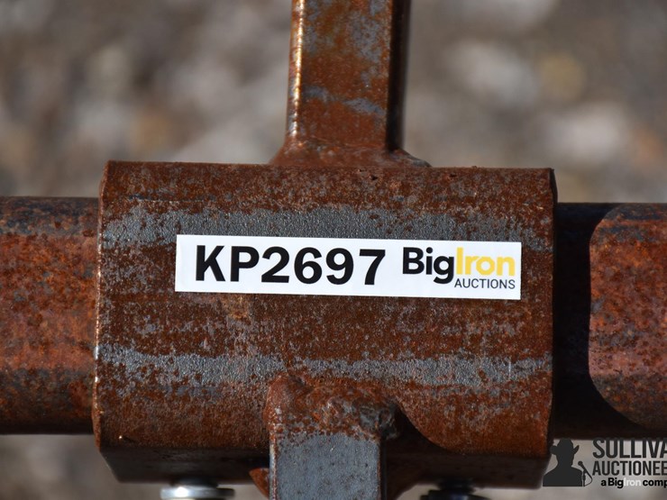 american-machine-6-row-corn-reel-w/brackets-image-9