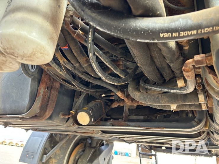 2014-ag-chem-rg1100-image-38