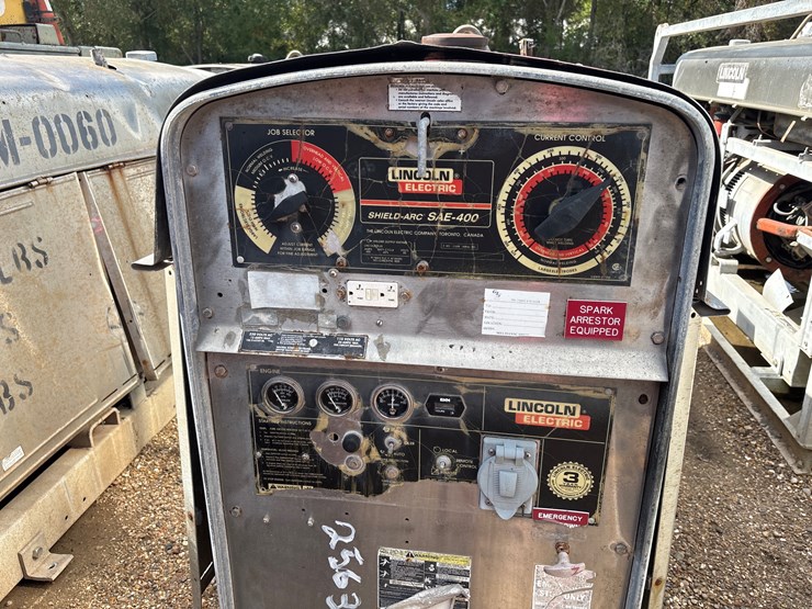 #2563-•-lincoln-sae400-welder-|-parts-or-repair-image-3