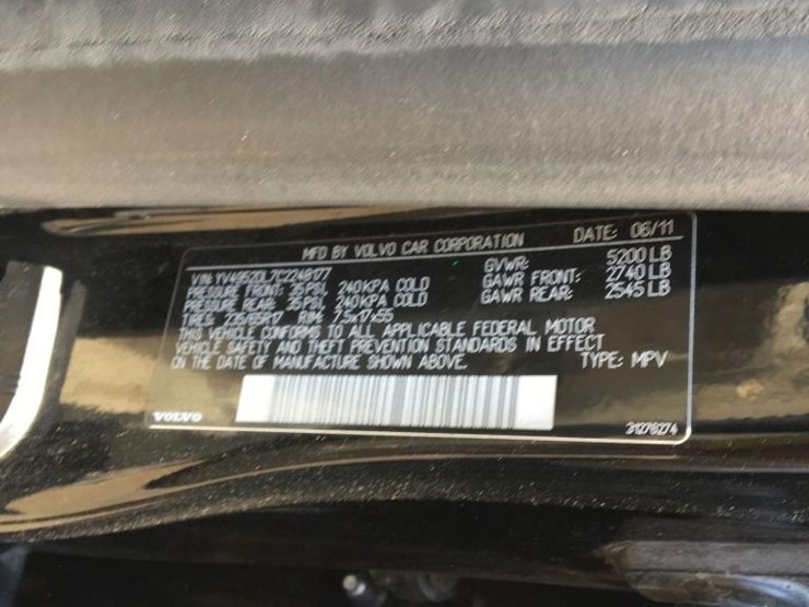 2012-volvo-xc60-image-14