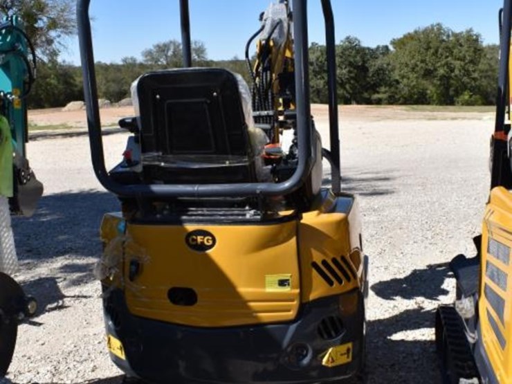 cfg-qk18r-mini-excavator-(serial-#-qk18r250904000007)-(k)-image-3