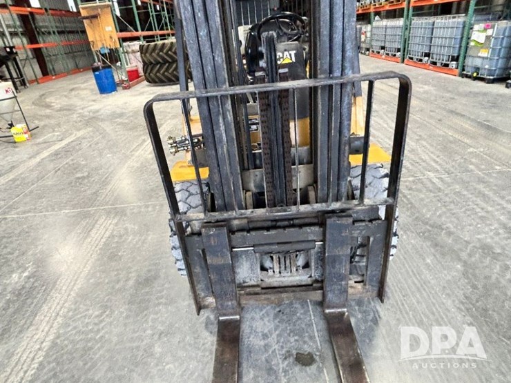 caterpillar-gp30k-image-15