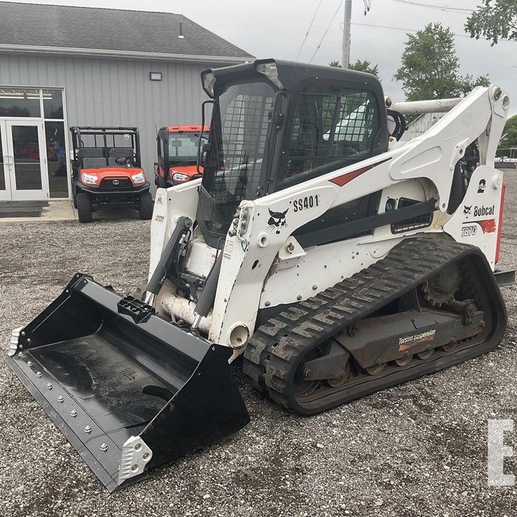 2021 BOBCAT T870