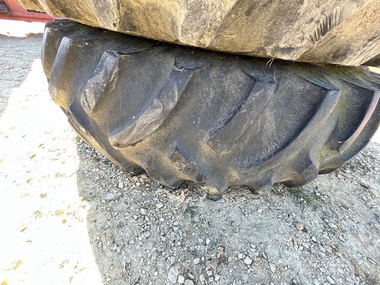 #5945-•-(2)-titan-18.4-38-bolt-on-duals-image-23