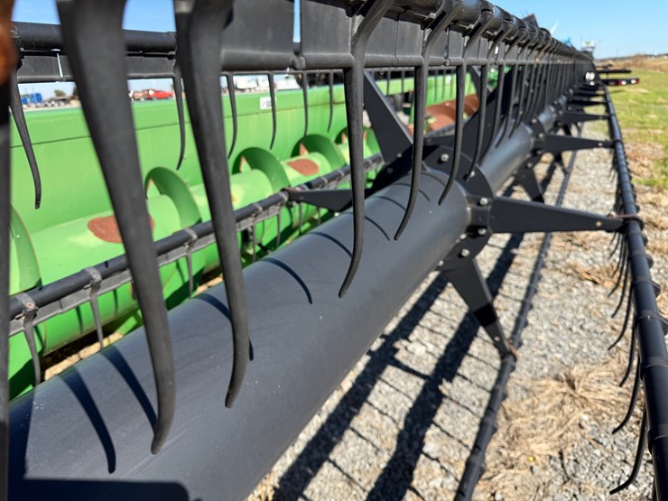 2008-john-deere-635f-image-27