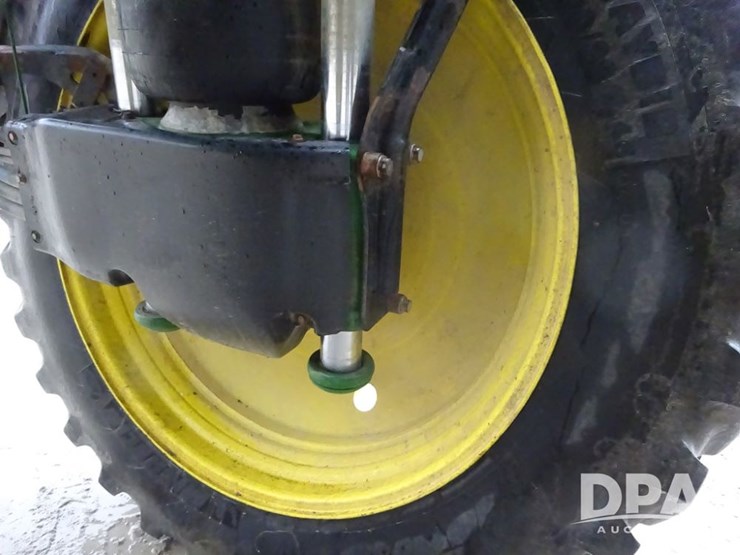 2017-john-deere-r4038-image-58