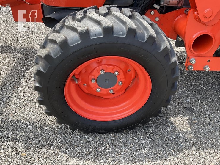 2020-kubota-la805-image-13