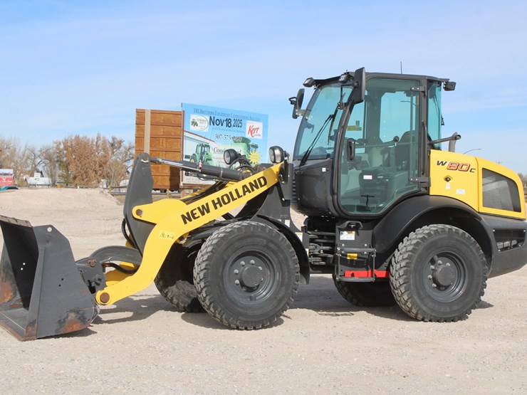 2021-new-holland-w80c-image-3