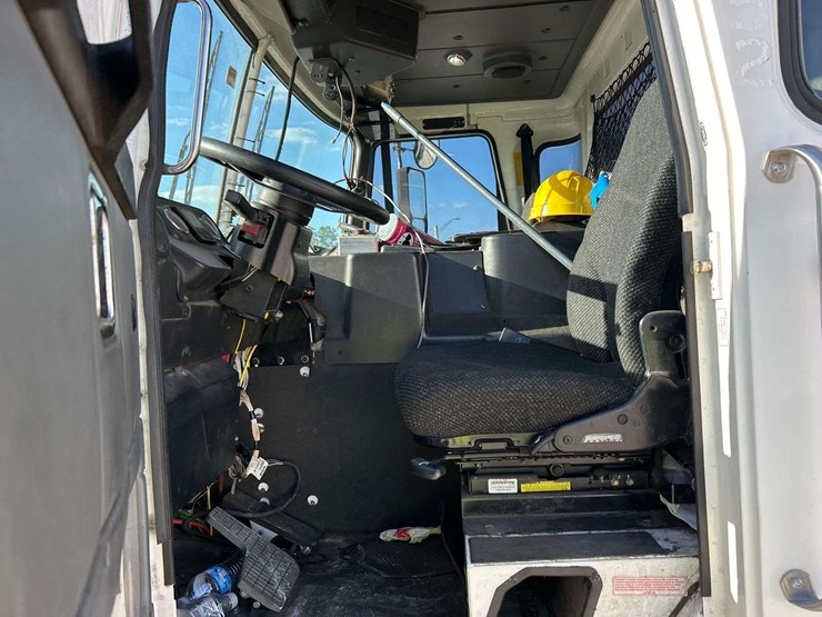 2019-autocar-xpeditor-image-10