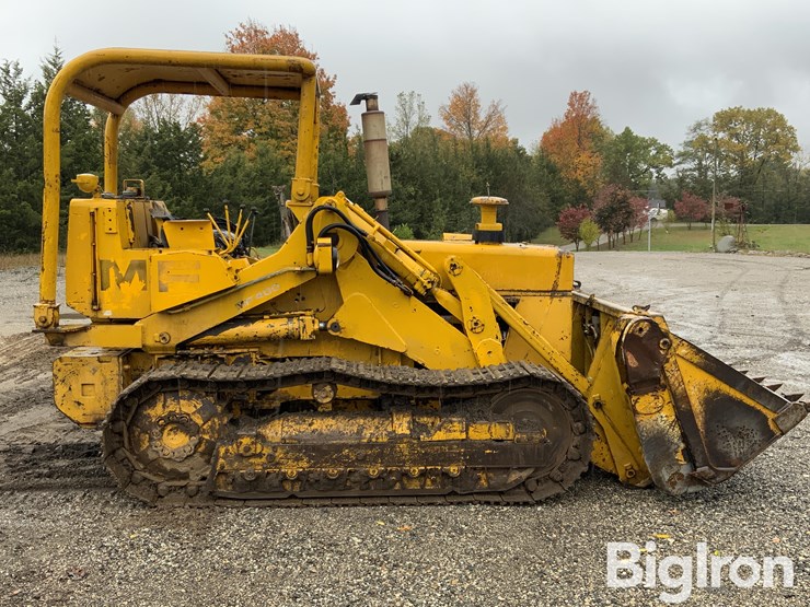 1975-massey-ferguson-mf400-image-4