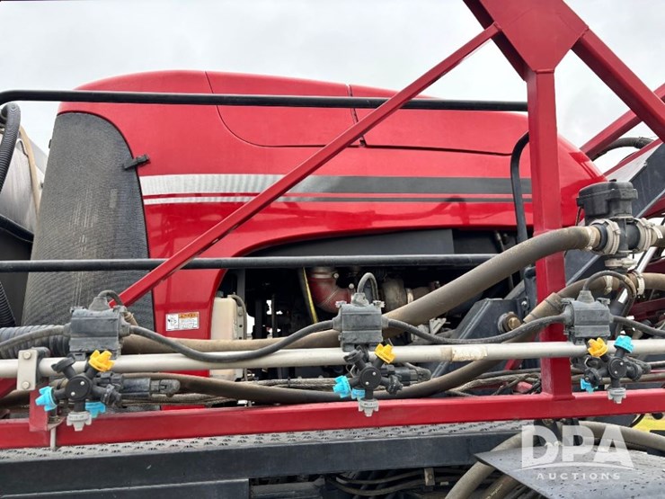 2019-case-ih-patriot-4440-image-43