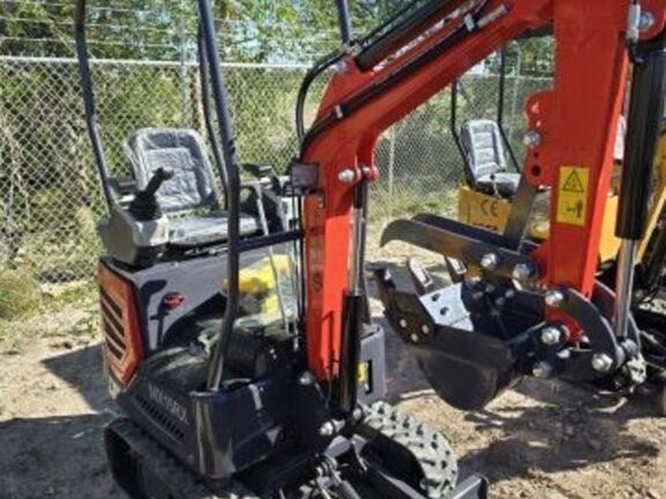 cfg-mini-excavator-mx15rx-image-1