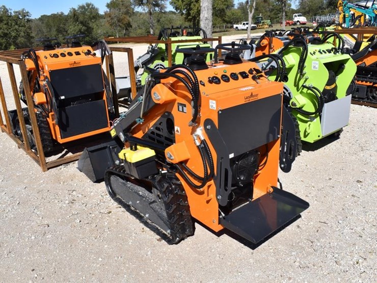 landhero-ht380-mini-skid-steer-(serial-#-7114031)-(k)-image-4