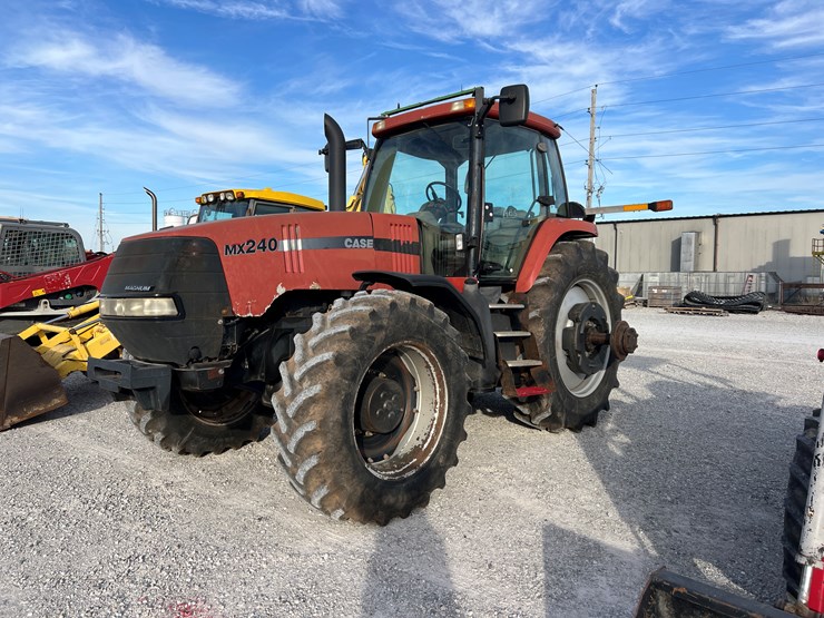 2001-case-ih-mx240-image-24