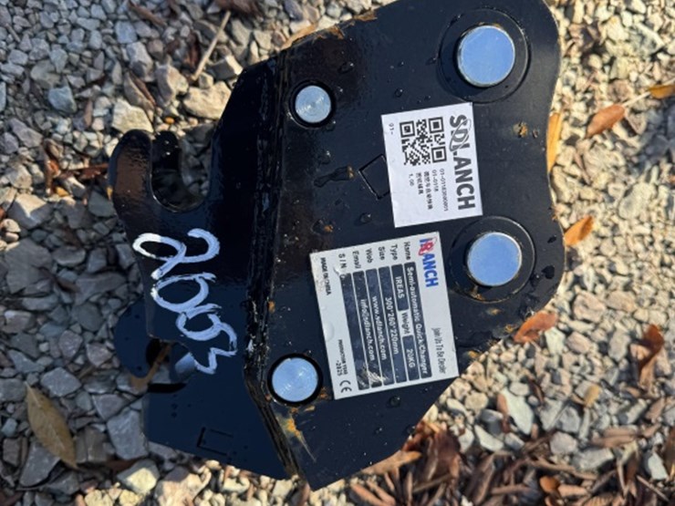 #2003-•-hydraulic-quick-coupler-for-mini-excavator-image-1