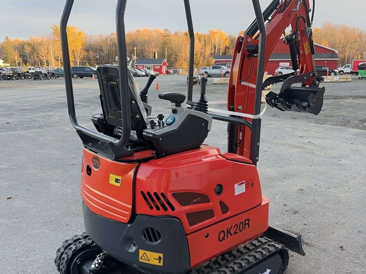 2025-cfg-qk20r-mini-excavator-image-5