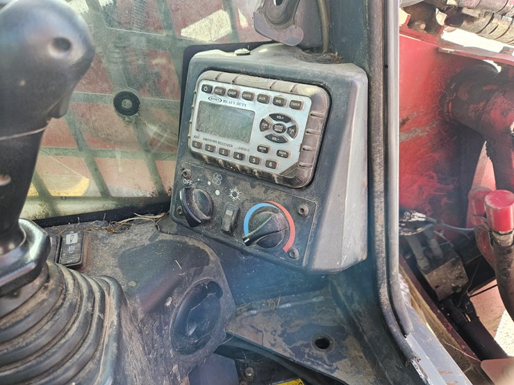 takeuchi-tl12v2-image-9