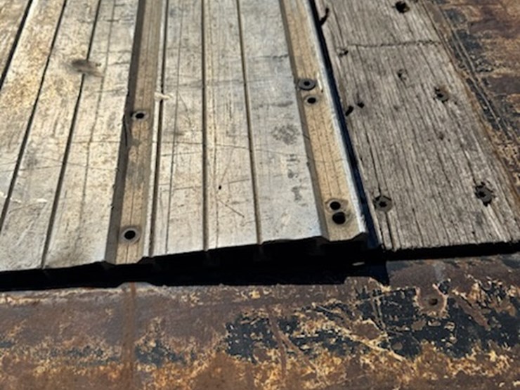 2008-fontaine-step-deck-image-15