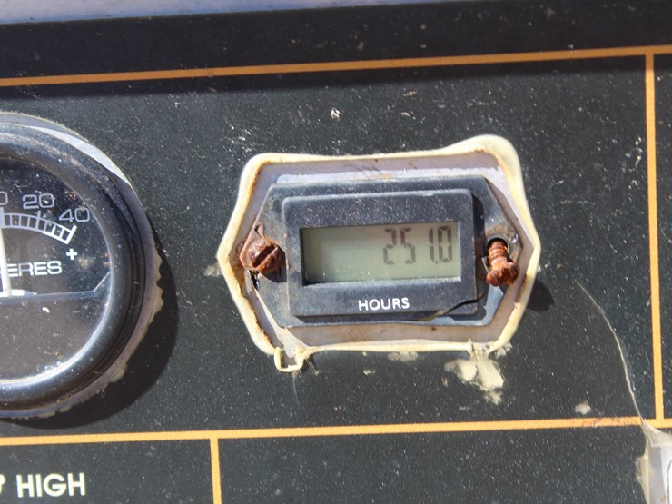 #2574-•-lincoln-sae400-welder-|-parts-or-repair-image-5