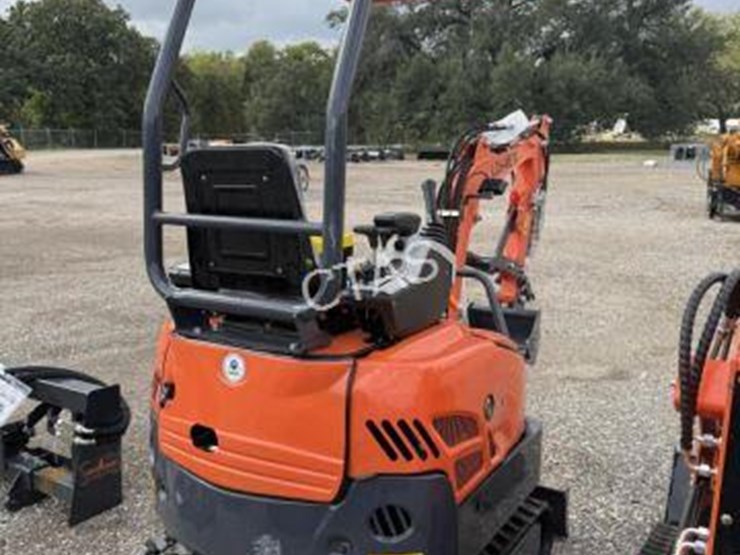 #71-•-land-hero-mini-excavator---model:-ldh-me18-gas-image-4