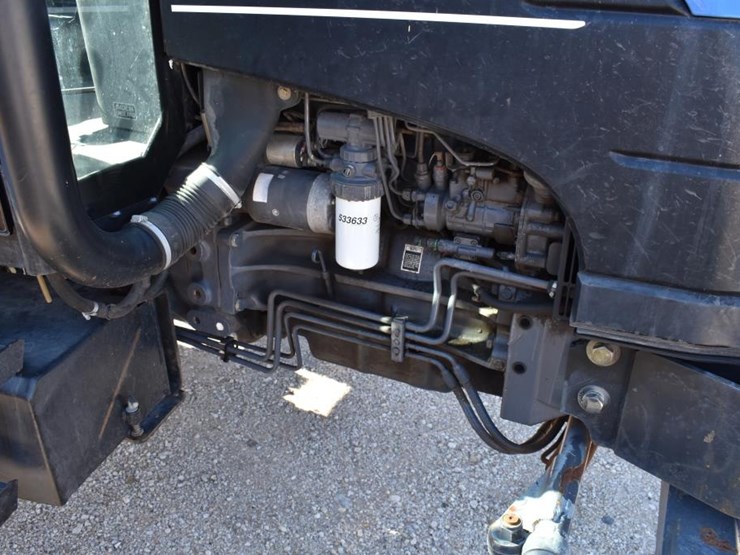 new-holland-ts100-image-7