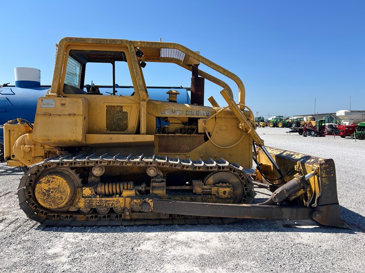 john-deere-850-image-4