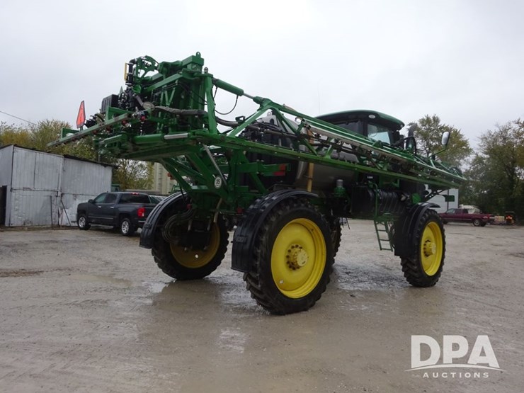 2017-john-deere-r4038-image-24