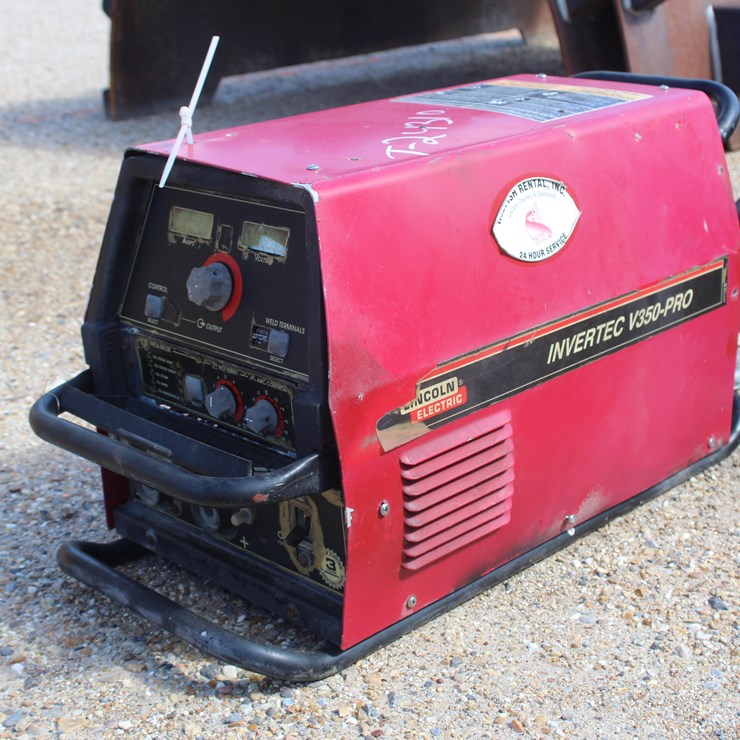 #2768 • LINCOLN V350 PRO WELDING MACHINE