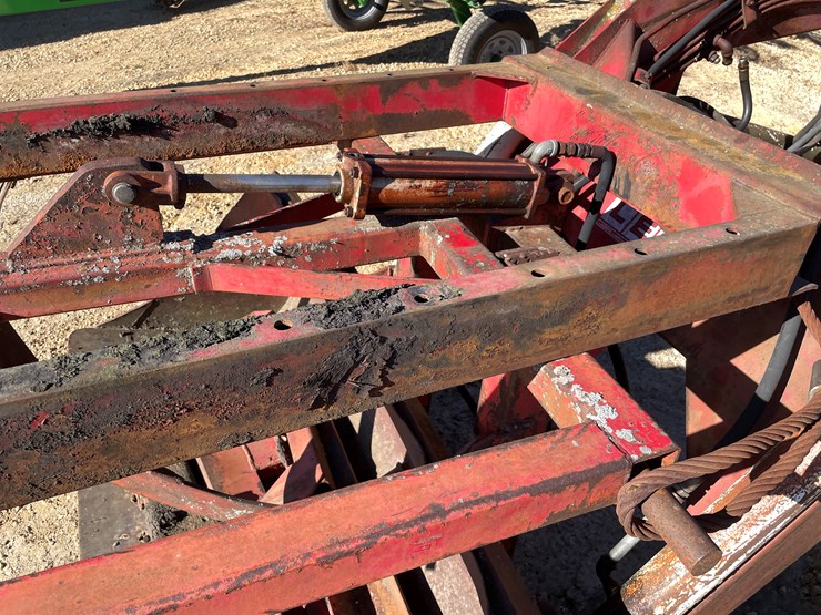 #5937-•-leon-front-end-loader-image-10