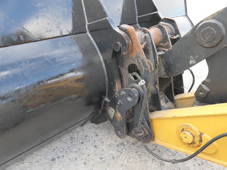 2014-caterpillar-924h-image-8