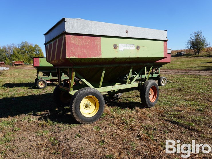 john-deere-1075-image-5